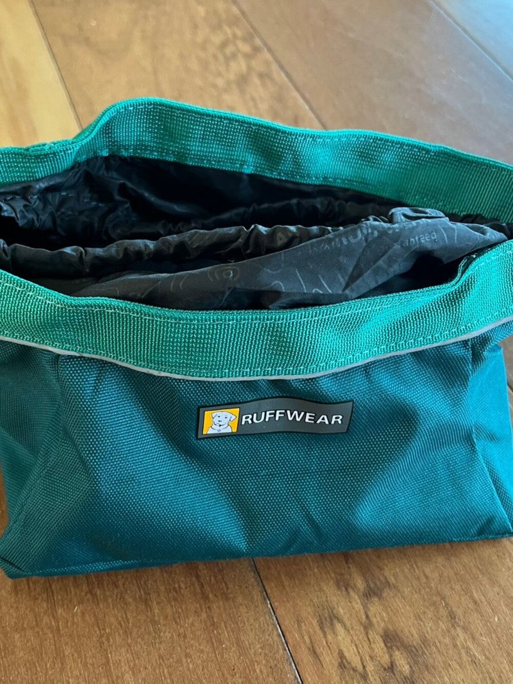 RUFFWEAR Quencher Cinch Top Dog Bowl Collapsible Waterproof TEAL 8” EUC (245)